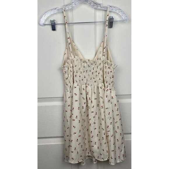 Princess Polly Rose Dress - Picture 4 of 10